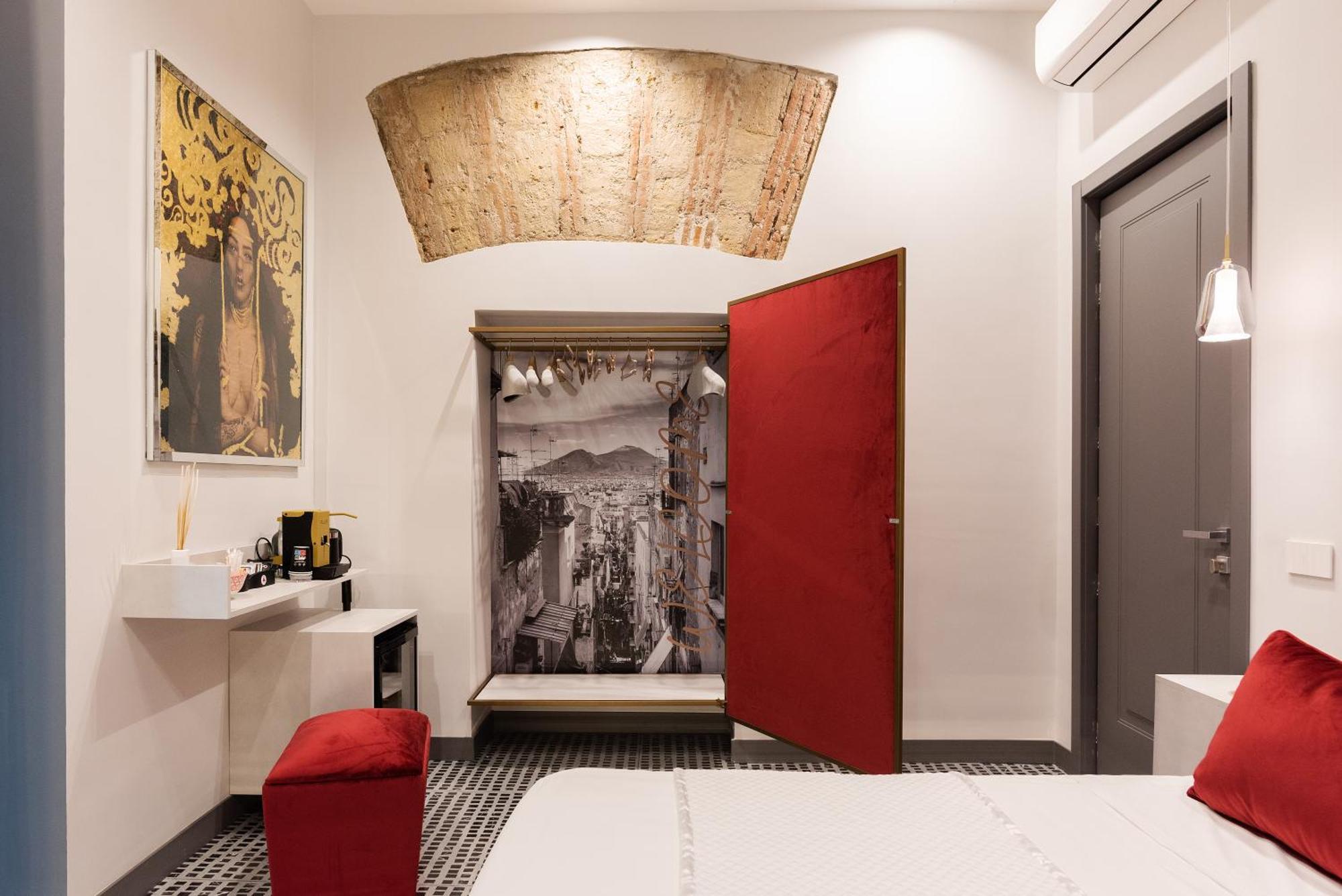 Three Rooms Toledo Naples Exterior photo