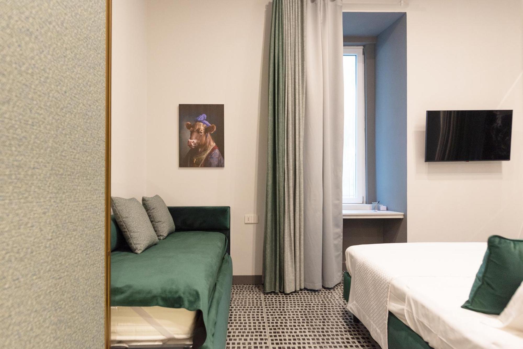 Three Rooms Toledo Naples Exterior photo