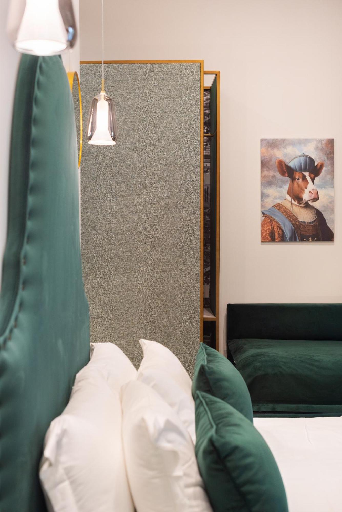 Three Rooms Toledo Naples Room photo